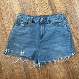 BDG Mom High Rise Cut Off Shorts, 28